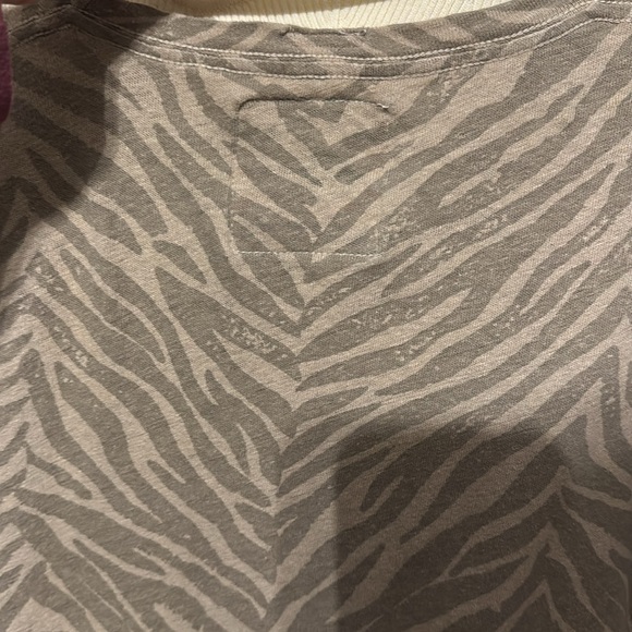 Mother T- Shirt Tan Zebra Print-  XS - Picture 5 of 5